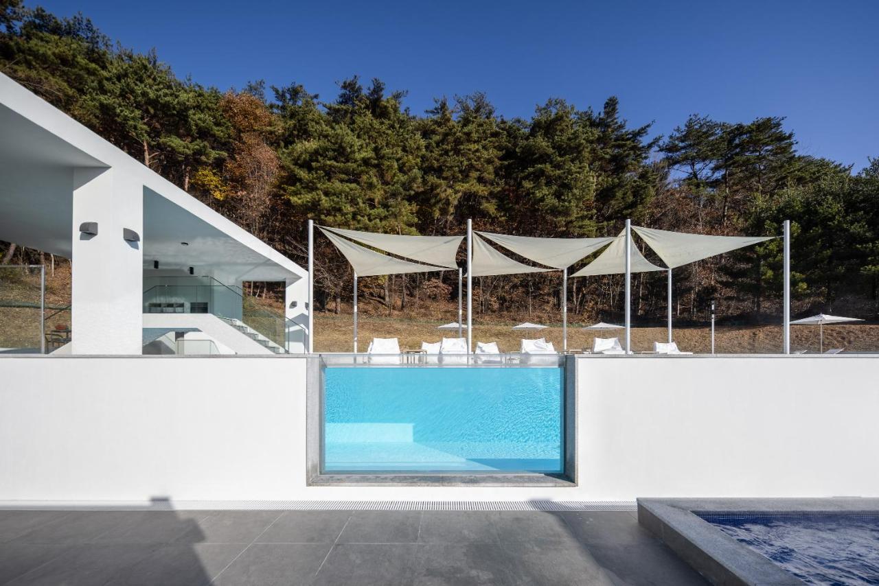 The Suites Hotel Namwon Exterior foto